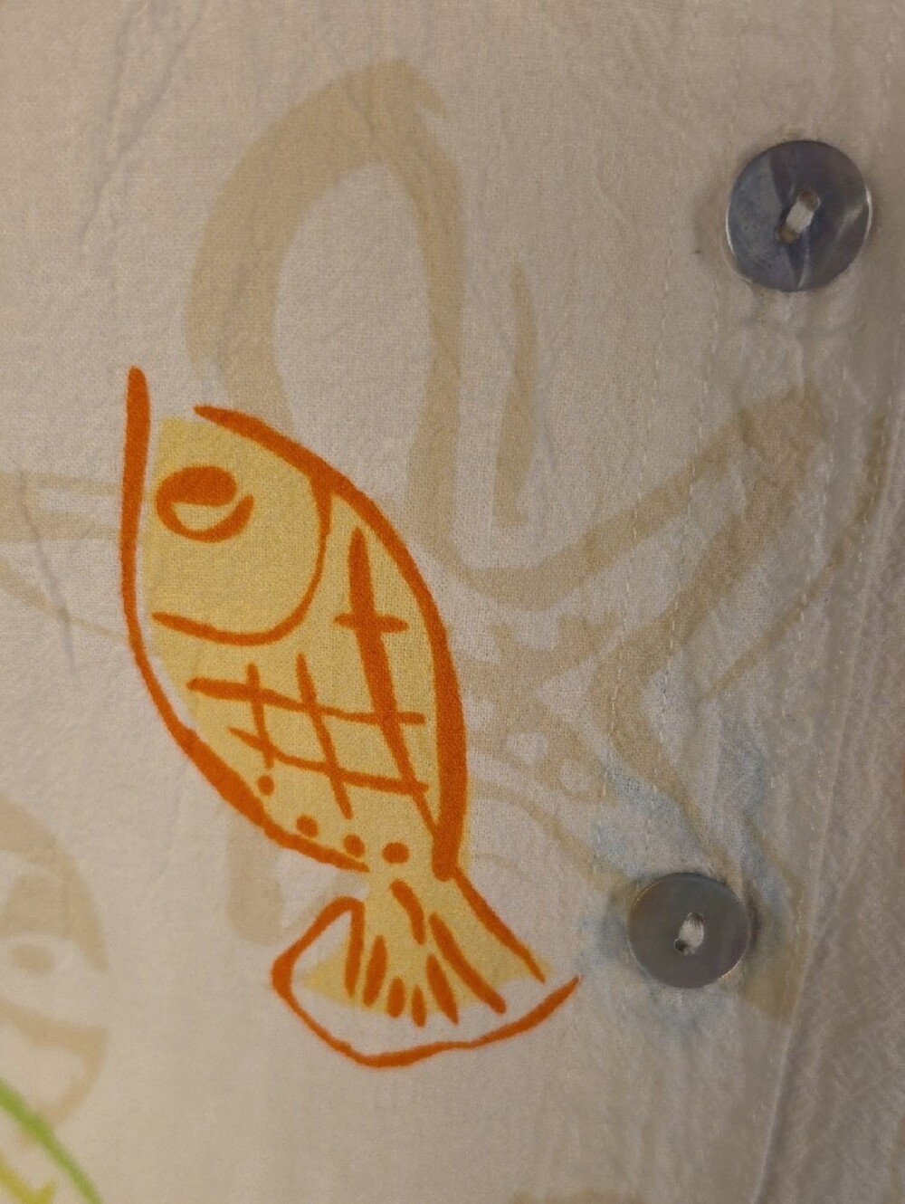 Lulu-B 100% Cotton White M of Pearl Button-Front Fish Print Blouse Size Medium - Picture 3 of 10